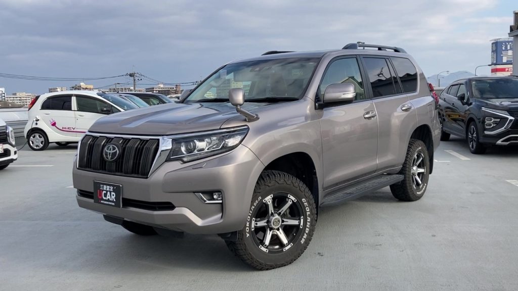 TokyoCarZ Toyota Land Cruiser 2021