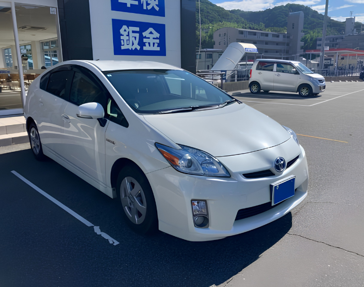 TokyoCarZ - 2010 Toyota Prius for sale