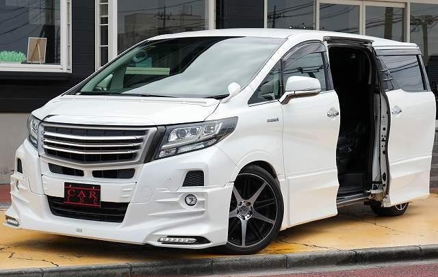 TokyoCarZ - 2016 White Toyota Alphard Hybrid for sale