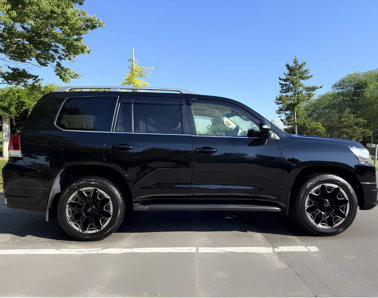 TokyoCarZ - 2018 Land Cruiser for sale
