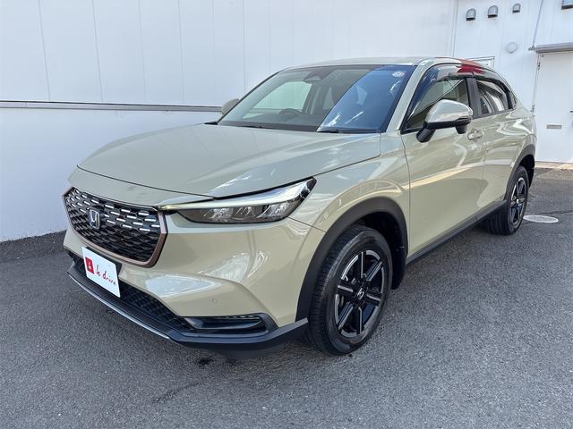 TokyoCarZ- 2021 Gold Honda Vezel Hybrid for sale Left View