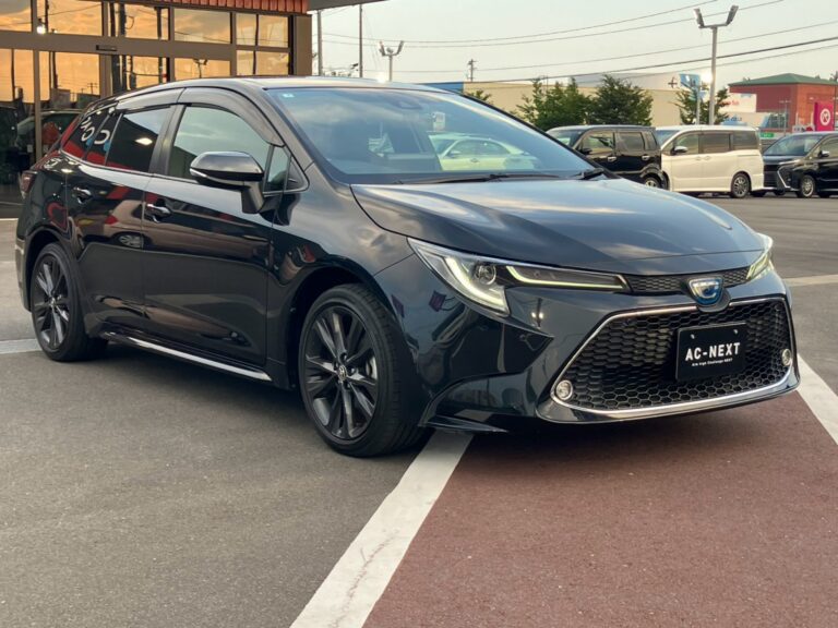 How To Import a Toyota Corolla Fielder from Japan (Price & Taxes) 2021 Black Toyota Corolla Touring 1.8 Hybrid WxB for sale
