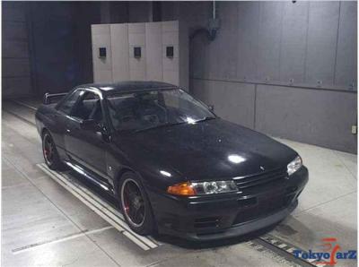 Nissan Skyline