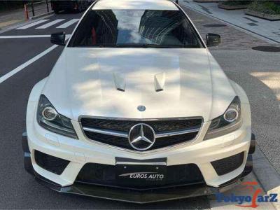 Mercedes Benz C63 AMG